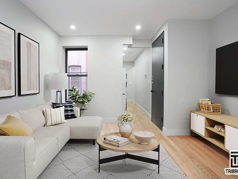 1731 Norman St #3C — Photo 1