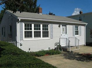 23 Berkley St, Cranston, RI 02910