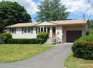 49 Bray Park Dr, Holyoke, MA 01040