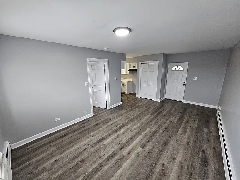 6929 Pershing Rd #8 — Photo 3