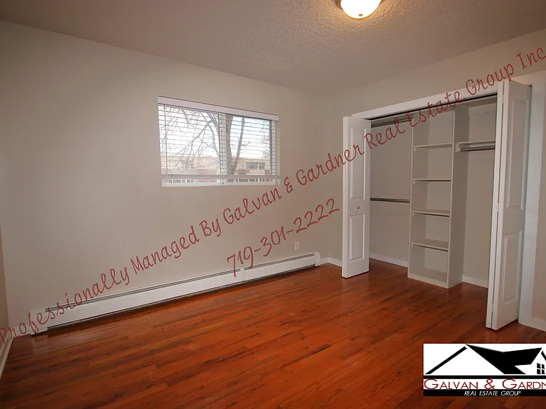 305 E Arvada St #10 — Photo 9