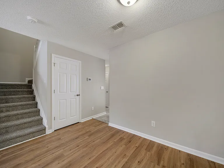 232 Butler Pl — Photo 14