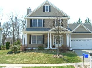 34 Royal Oaks Ave, East Hampton, CT 06424