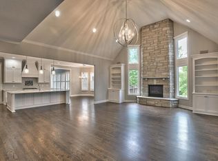 11308 W 140th St, Overland Park, KS 66221