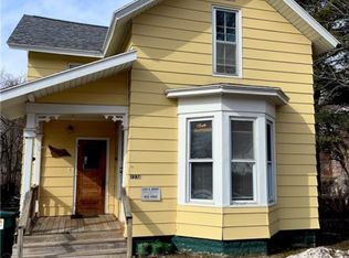 1234 S Dewey St, Eau Claire, WI 54701