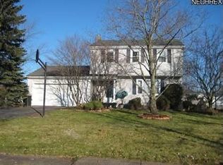 480 Beverly Hills Dr, Youngstown, OH