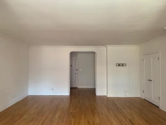 Rented by Stonehenge NYC LLC | media 2