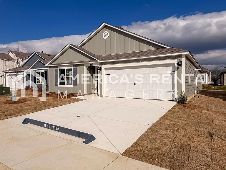 2126 Addison Way SW — Photo 5