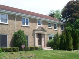 159 Country Club Rd, Chicago Heights, IL 60411