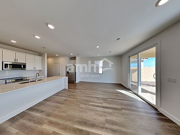 4th image of 10548 Lagaspi Dr
