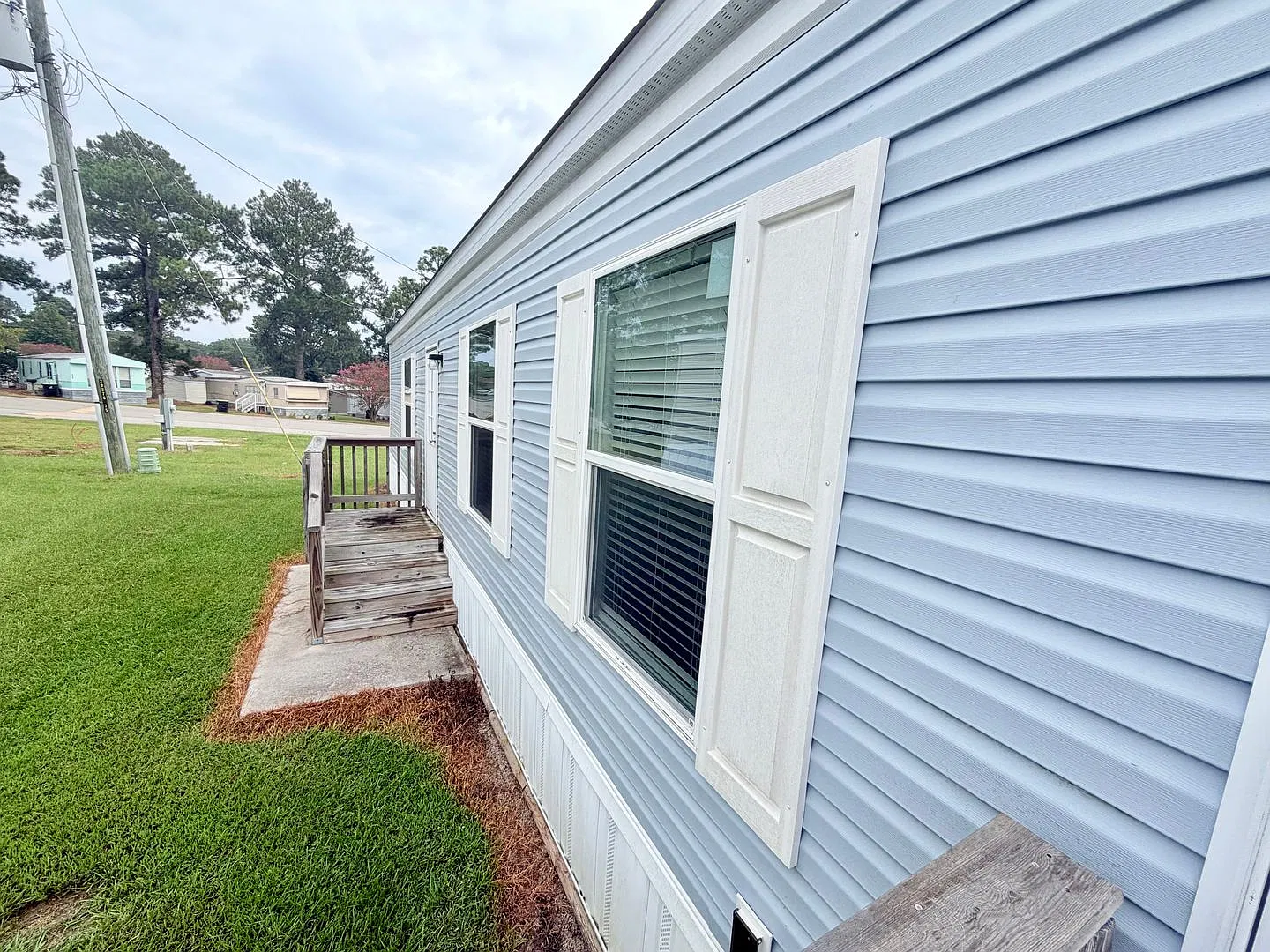 3 bed, 1056 sqft, $1,169 — Photo 3