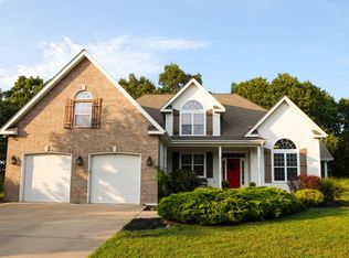 5505 W Crestwood Bluff Dr, Joplin, MO 64801