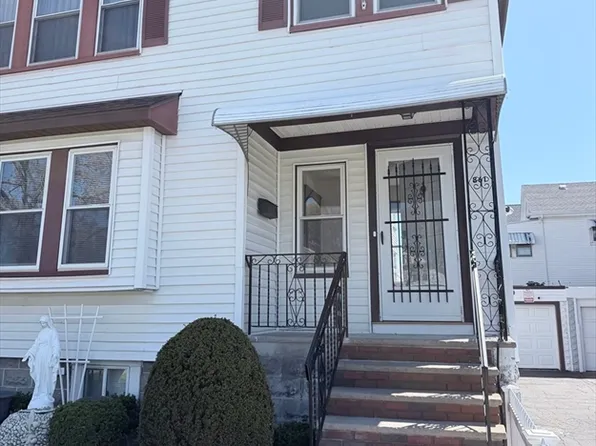 861 Fellsway #1, Medford, MA 02155