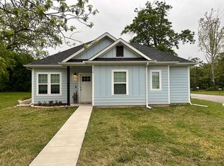 530 W Elm St, Denison, TX 75020