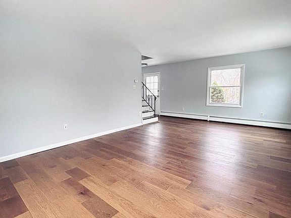 4th image of 38 Patriot Ln