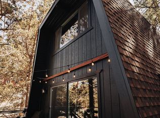 100 Aeroplane Blvd, Big Bear City, CA 92314