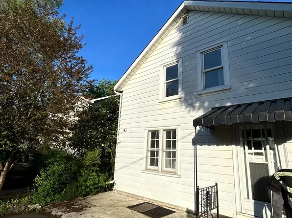 37 Clarence St, Brampton, ON L6W 1S2