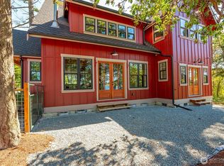 1863 Madrona Way, Coupeville, WA 98239