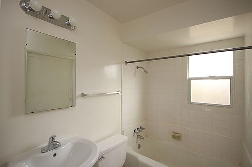 5th image of 60 El Nido Ave APT H