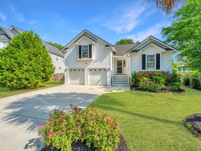 1582 Ocean Neighbors Blvd, Charleston, SC, 29412