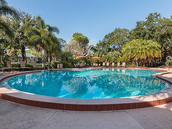 2nd image of 5800 Dolphin Dr #4914W