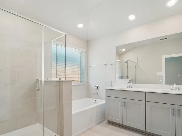 1614 Hopson Ranch Dr, Conroe, TX 77301