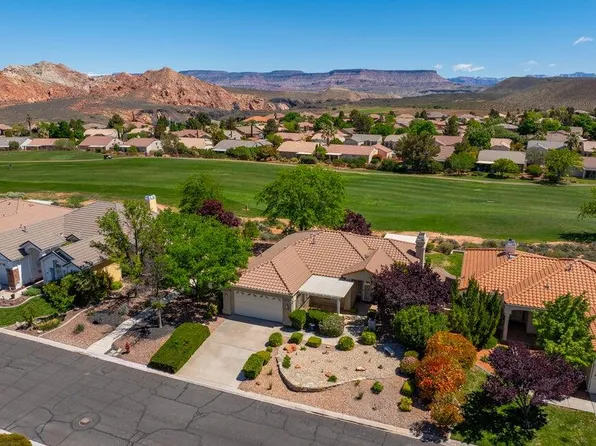 890 N Sky Mountain Ct, Hurricane, UT 84737