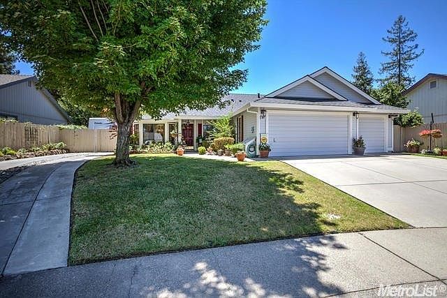 1st image of 864 Portside Cir