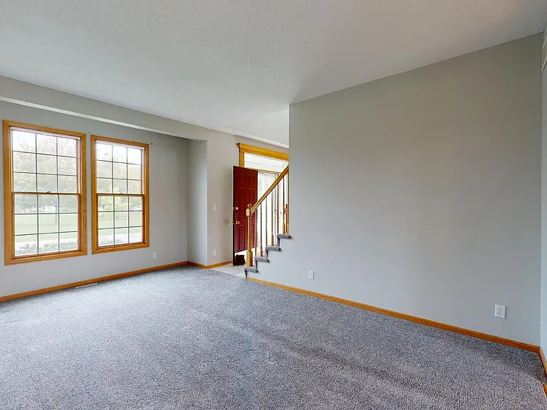 2504 Somerset Dr — Photo 13