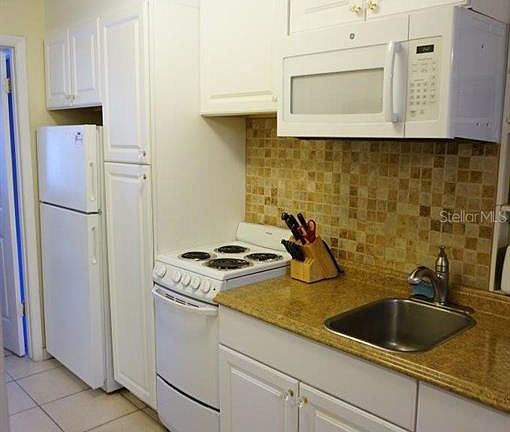 4th image of 20893 Haulover Cv #E10