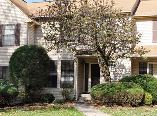 3102 Cricket Cir, Edison, NJ 08820