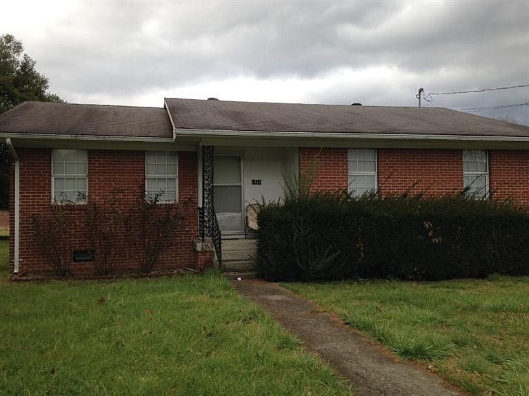 1st image of 1618 W Winchester Ave