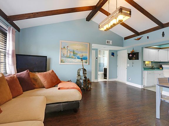 5th image of 1618 SE Green Acres Cir APT L201