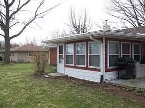 3rd image of 47 Robinwood Dr