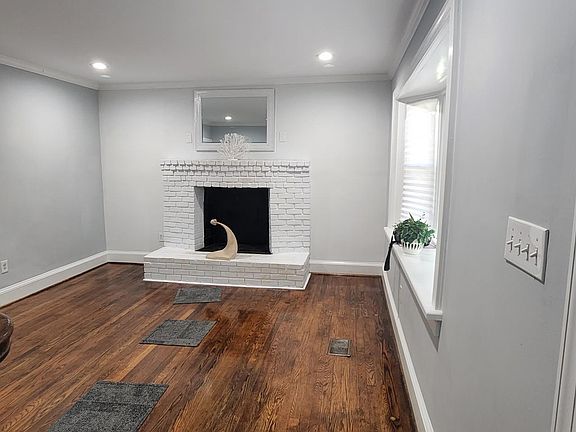 5th image of 3516 Missouri Ave