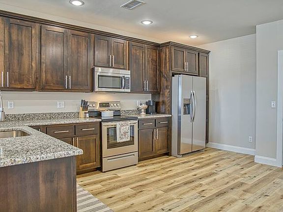 Beautiful kitchen with ample space.