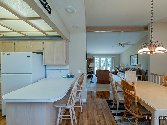 5th image of 6670 N Wentward Ct #66
