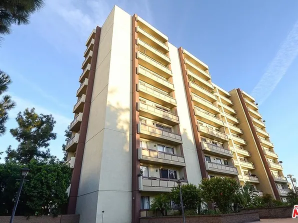 321 S San Vicente Blvd APT 407, Los Angeles, CA 90048