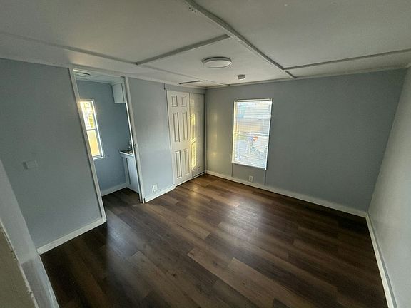4th image of 925 Ponce De Leon Blvd #The