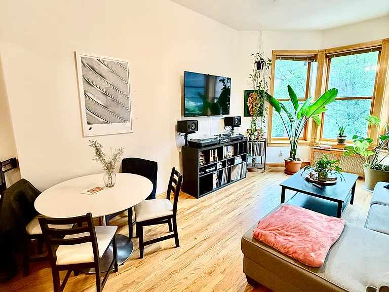 326 W 76th St #4 — Photo 7
