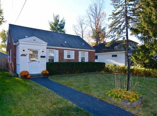 11 Pine Ave, Albany, NY 12205