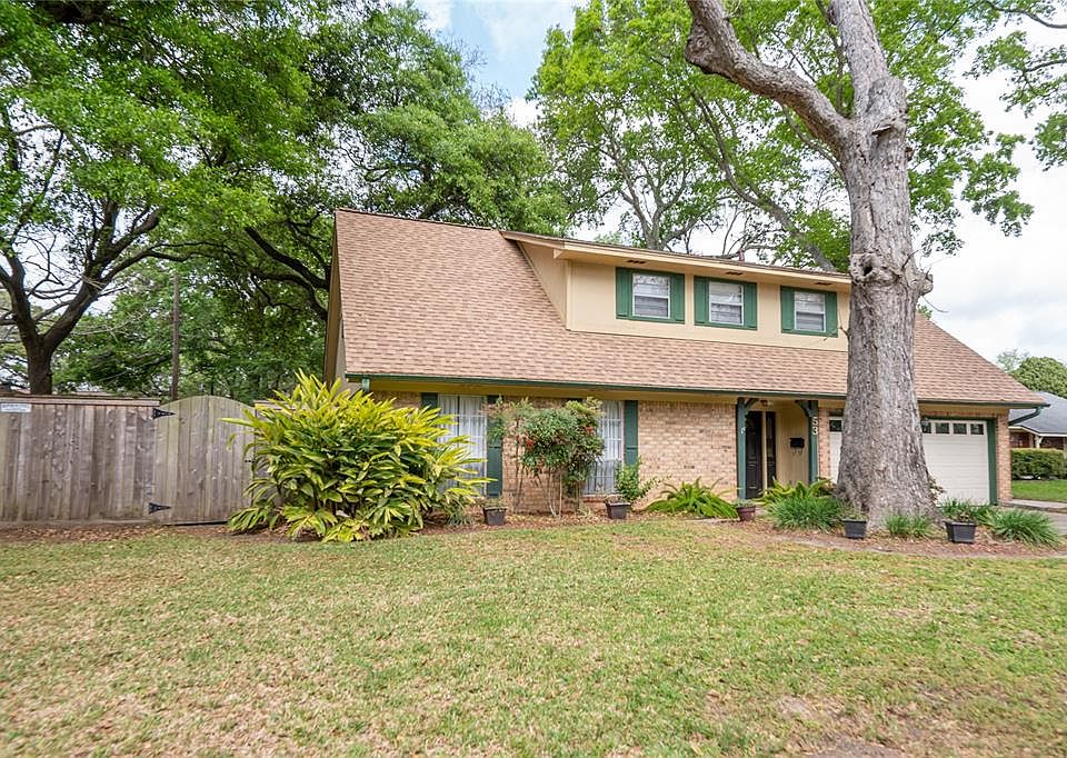 1st image of 53 Pine Ct
