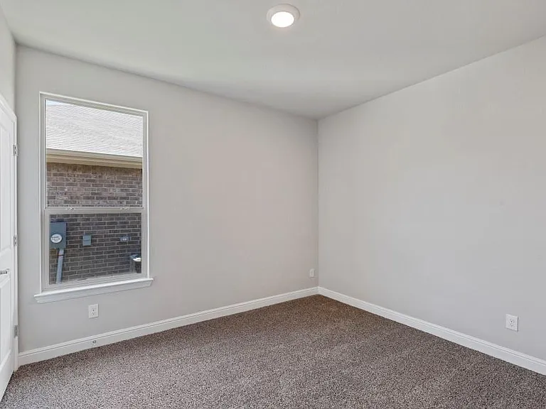 801 Chaplin Dr — Photo 22
