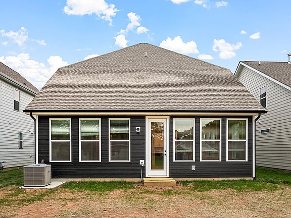 4th image of 8810 Credence Dr
