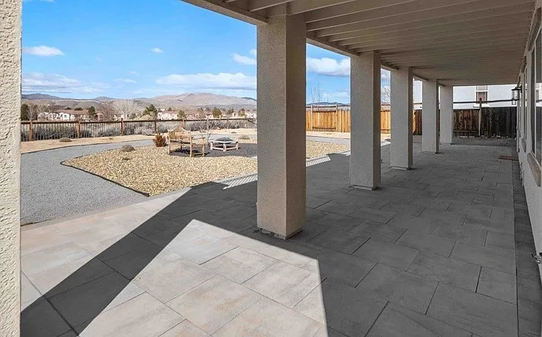 6141 Solstice Dr — Photo 39