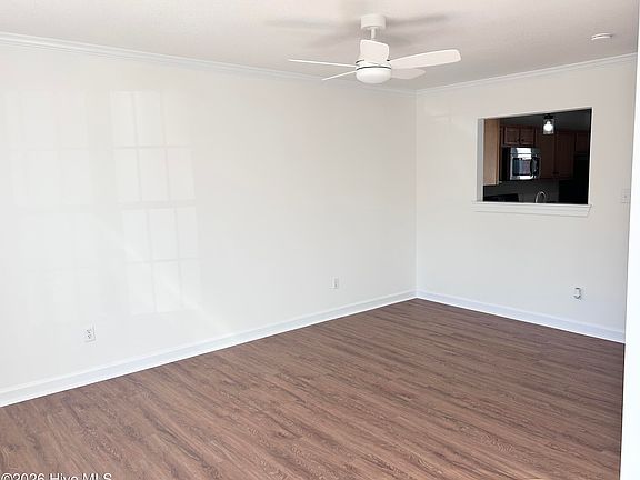 3rd image of 607 Streamwood Drive #607