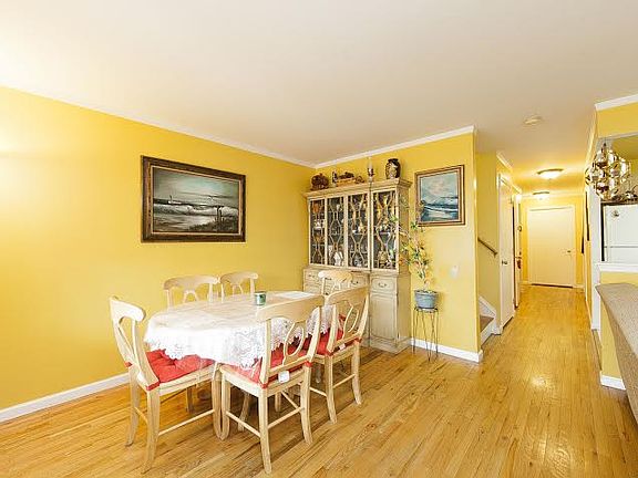 2nd image of 2030 Bergen St #1