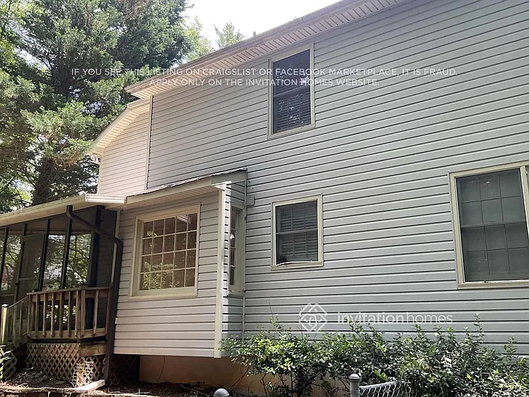 148 Cavan Way SE — Photo 23