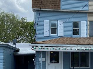 32 S Harrison St, McAdoo, PA 18237