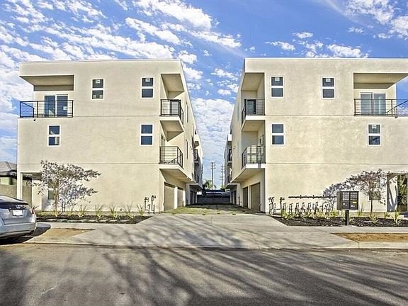 2nd image of 6056 Craner Ave #1/3